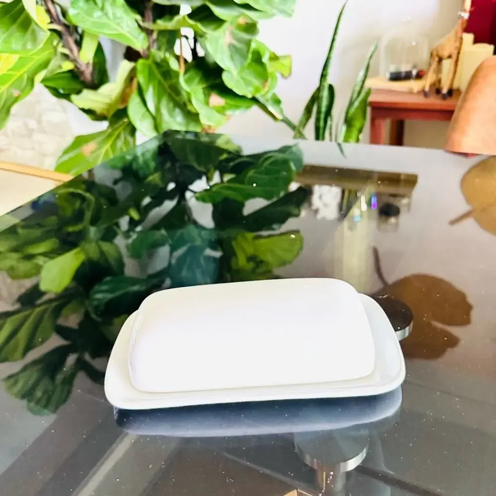VINTAGE TARGET White Gloss Ceramic Low Profile Butter Storage Dish Lid Farmhouse